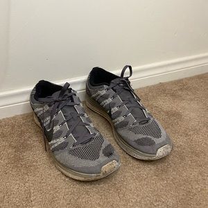 Nike Mens Athletic Running Shoes